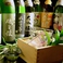 「静岡の地酒」を始め、店主こだわりの日本酒は常時20 種類以上を取り揃えております。何を頼もうか悩んだらお気軽にご相談ください！お客様のお好みやお料理に合わせご提案いたします♪