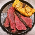 料理メニュー写真&nbsp;牛ハラミステーキ Beef skirt steak