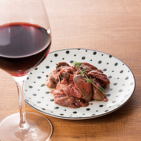 旬のおばんざいや名物旨トロ角煮など！