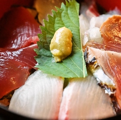 白米の日替わり海鮮丼