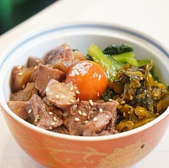 味タンと高菜のルーローハン風
