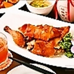 <鶏肉類>若鶏の特製唐揚げ／雛鳥のパリパリ丸揚げ(半羽)