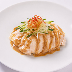 蒸し鶏の特製胡麻だれ(棒棒鶏)