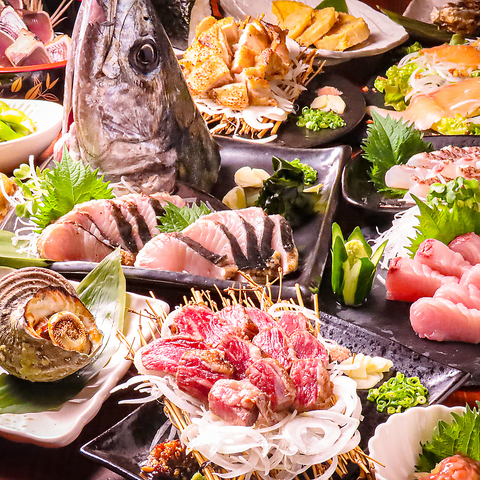 地酒と共に楽しむ瀬戸内海漁師直送の新鮮な海産物★濃厚な旨みの牡蠣を満喫できます♪