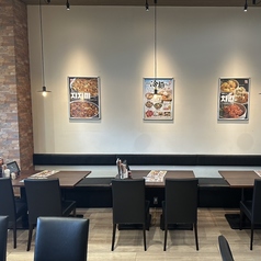 李朝園 おおとりウィングス店の雰囲気2