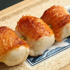 比内地鶏「むねと皮の抱き身串」の写真