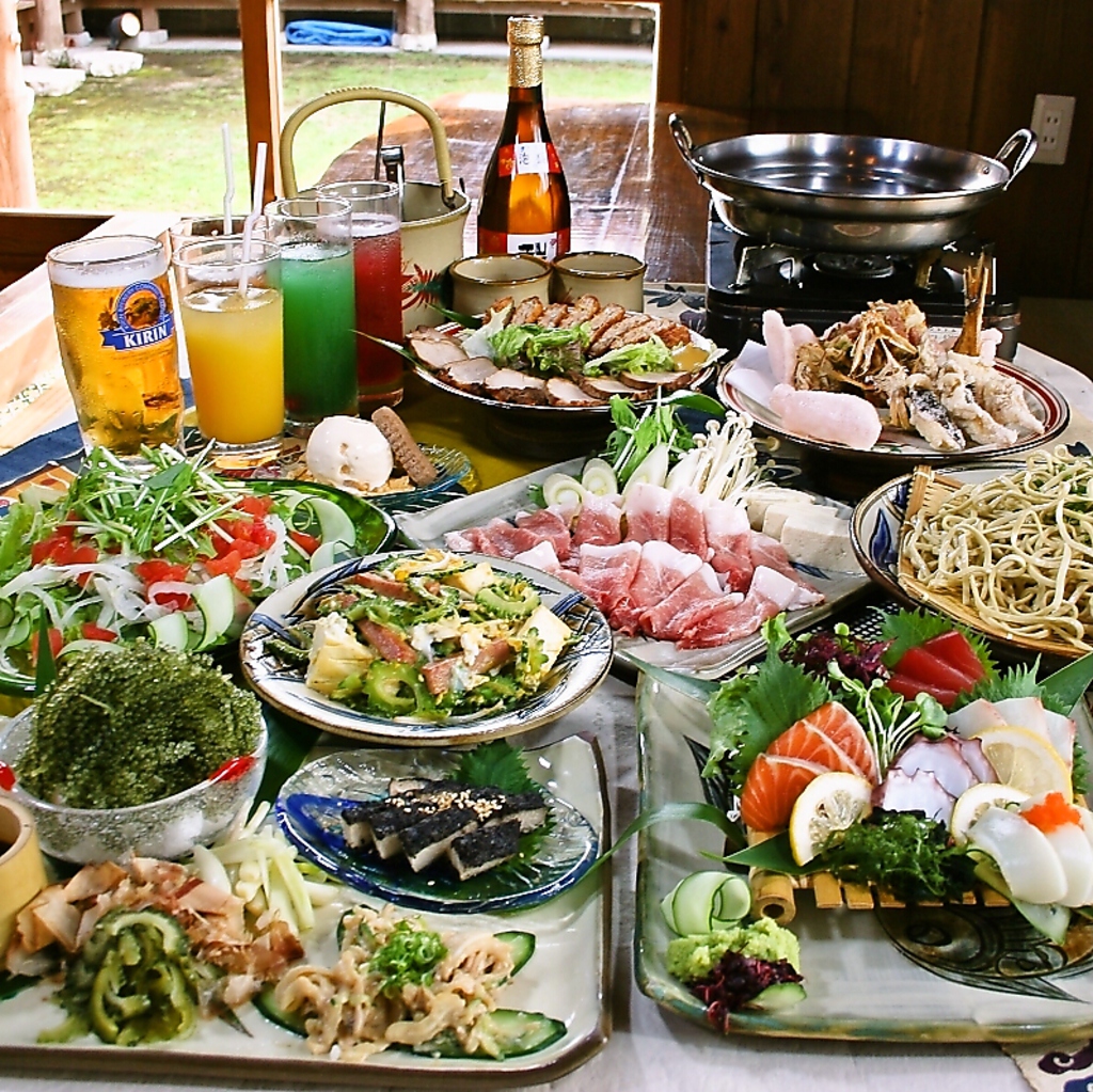 4名様以上のお客様にはコース料理もご用意しております。お気軽にお問合わせ下さい。