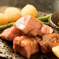 こだわりの石焼料理と新鮮魚介が楽しめる大衆酒場