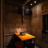 焼肉店とは思えない落ちついた雰囲気のスタイリッシュな店内