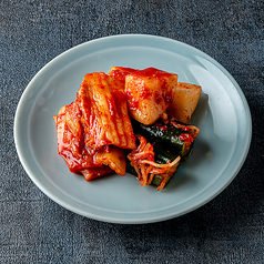 キムチ盛り合わせ(白菜・胡瓜・大根)