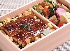 12月、1月、2月はお休み《割烹たけしの元気が出る料理》高級うなぎ蒲焼弁当※うなぎのボリュームが違います