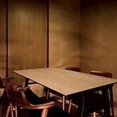 【完全個室】少人数でも利用可能です◎デートや接待、会社宴会にもピッタリの空間です。