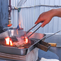 炭火で焼いた本格地鶏をテイクアウト！