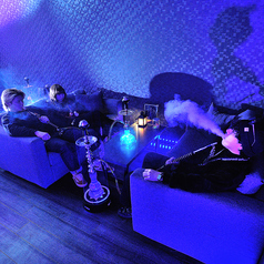 Aqua シーシャバー 大阪梅田店の特集写真