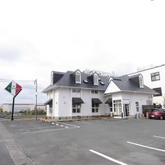 イタリアンレストラン La OMINNIR (ラ・オミニィール)の外観1