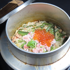 蟹といくらの釜飯 一合