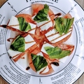 料理メニュー写真 トマトとモッツァレラカプレーゼ★Caprese mozzarella & tomato