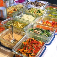 気軽に楽しめる小皿前菜(pupu)