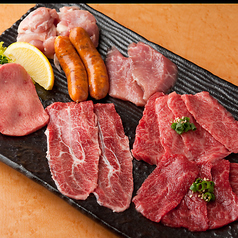『皐月の肉盛り』2人前からのご注文で承ります。