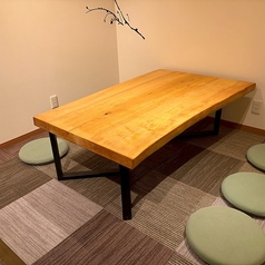 6~7名様までご利用頂ける座敷席です。※ネット予約の人数は、大人の人数のみ選択をしてください。こちらのお席は混雑時2時間制になってしまう場合がございます。