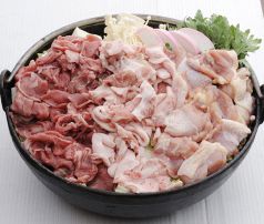 本格肉ちゃんこ鍋２人前税込4400円　　　　　　　　　　　　　　　　　　　　　３人前6000円（税込6600円）