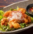 料理メニュー写真&nbsp;名物若鶏の唐揚げ