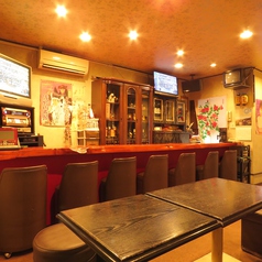 隣のカラオケでも貸切OK。10～12名で予約承ります