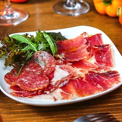 生ハムの盛り合わせ