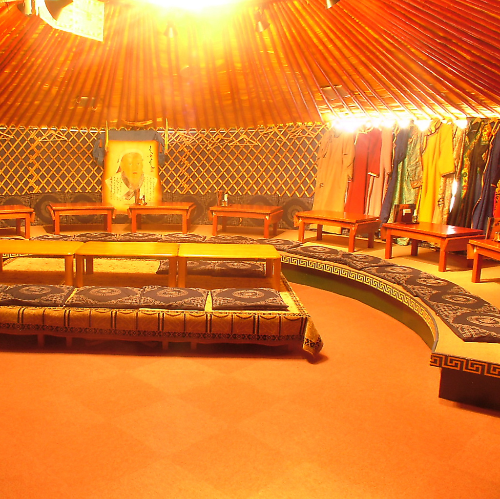 14名までの小個室もできました♪友達同士や会社の宴会にもどうぞ！