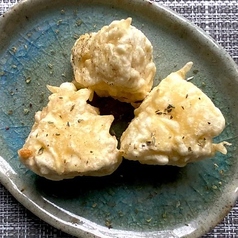 【野菜・肉・チーズ】カマンベールチーズ天　2ヶ