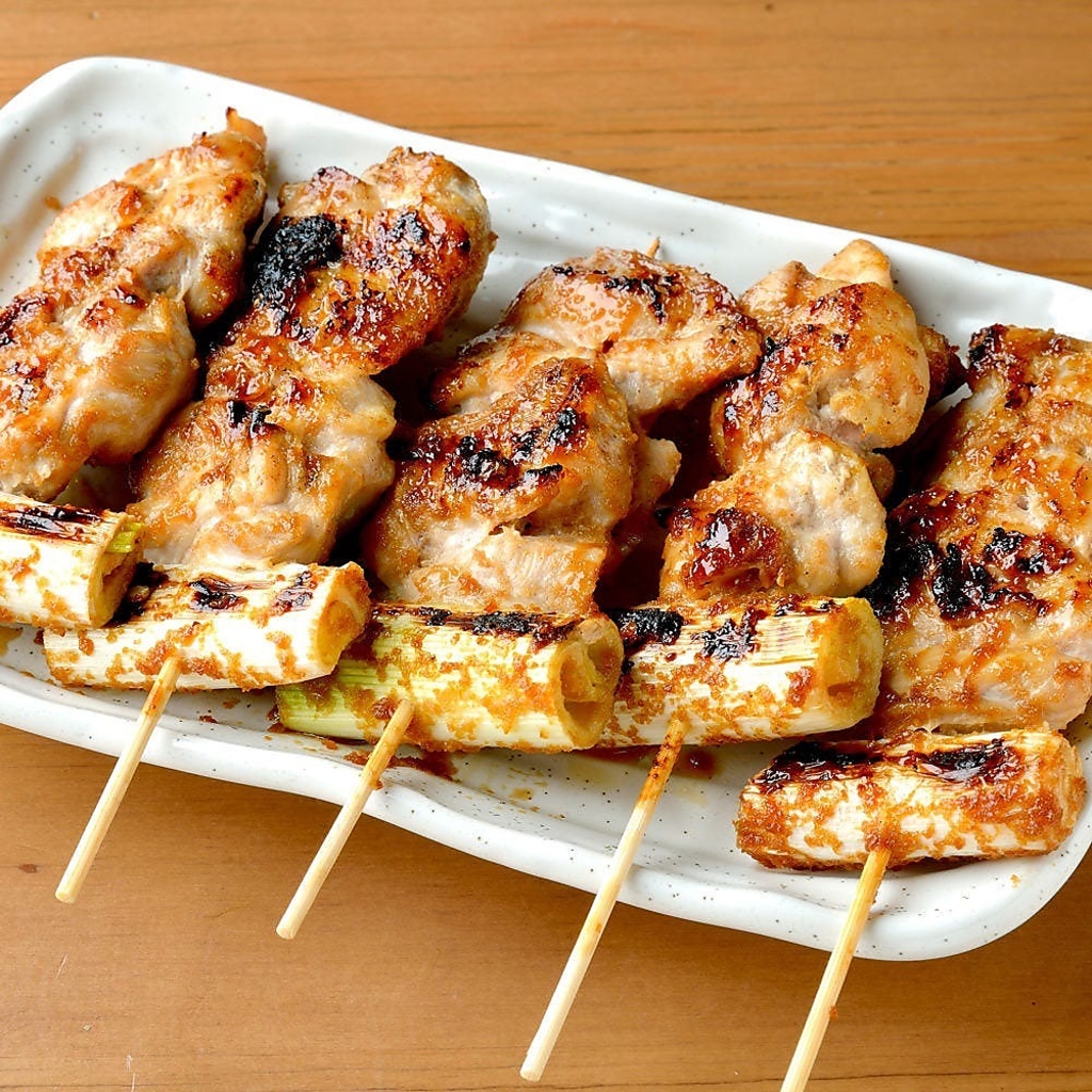 総料理長が長年かけて生み出した秘伝の「にんにく醤油だれ」。