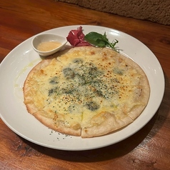 ゴルゴンゾーラピザ