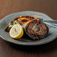 本鮪輪切りニンニク醤油焼き