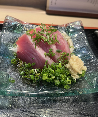 カツオの刺身