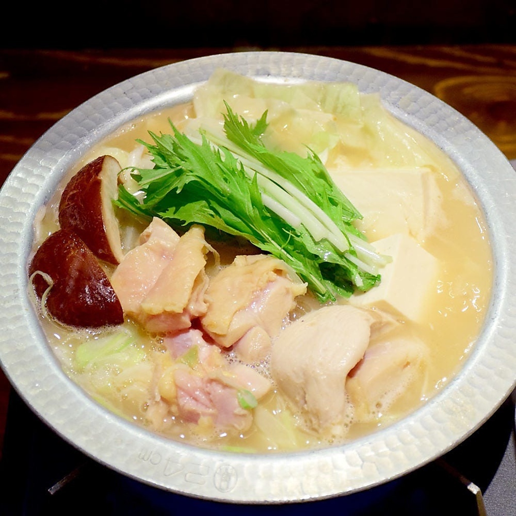 濃厚コラーゲンスープ「博多水炊き」