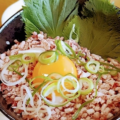 【馬肉一品料理】馬大トロ丼