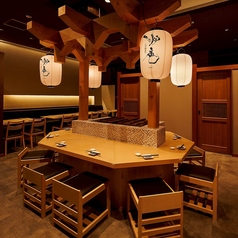 【完全個室完備】博多炉ばた鮮魚と蕎麦居酒屋　炉庵ーROAN－博多駅前店の特集写真