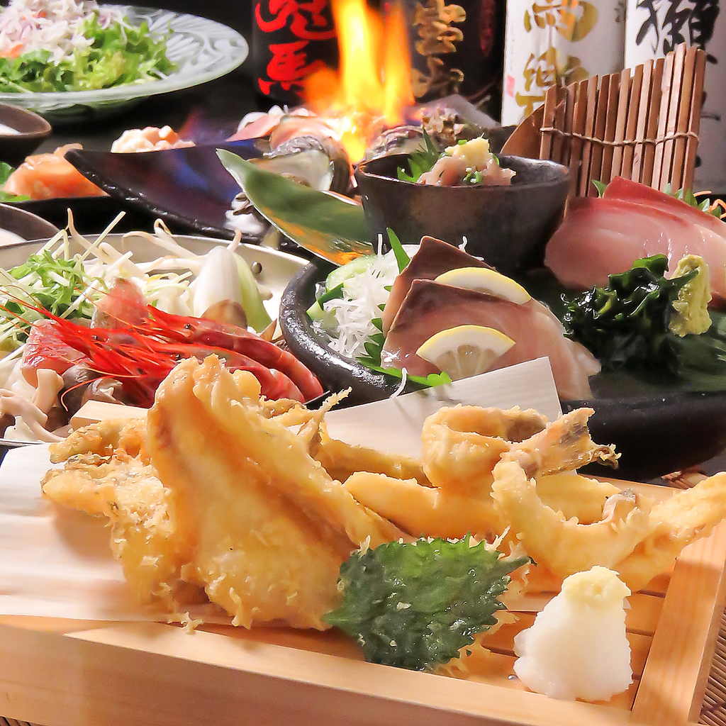 10種野菜のペイザンヌサラダや''ぶり''と山菜の釜飯でお腹も心も大満足！デザートは杏仁豆腐をどうぞ