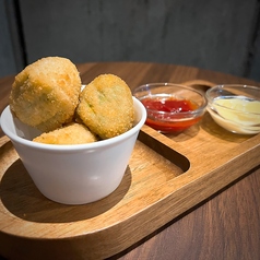 野菜とチーズのミニコロッケ