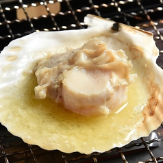 殻付きホタテバター焼き