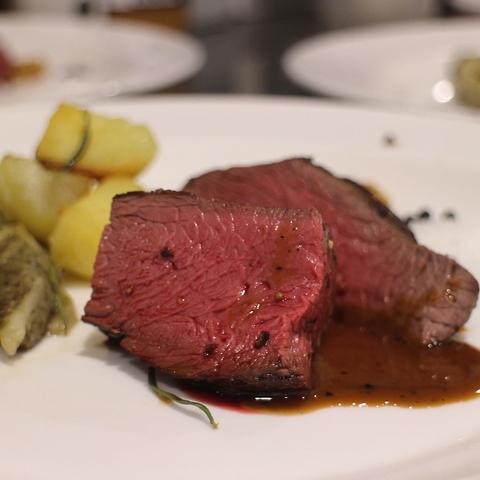 CASA BUONGINO J[T {W[m