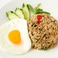 ガパオチャーハン目玉焼きのせ Rice mixed with Stir-Fried Pork and Basil with Basted egg