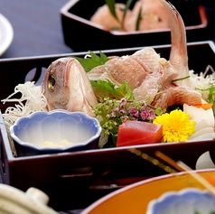 割烹としのコース写真