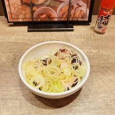 たこつまみ 旨塩ねぎまみれ◆ビールが進むタコつまみの写真
