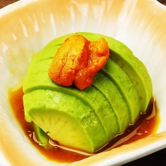 アボカドのうにダレ掛け