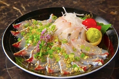 新鮮な胡麻シマアジ