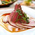 料理メニュー写真&nbsp;総料理長自慢の特製ローストビーフ
