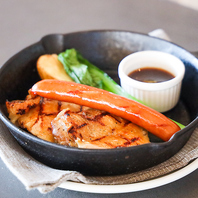 新鮮な朝採れ野菜、旬の食材を使ったメニュー！