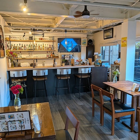 DOGHOESE ドッグハウスの写真