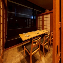 【完全個室完備】博多炉ばた鮮魚と蕎麦居酒屋　炉庵ーROAN－博多駅前店の特集写真